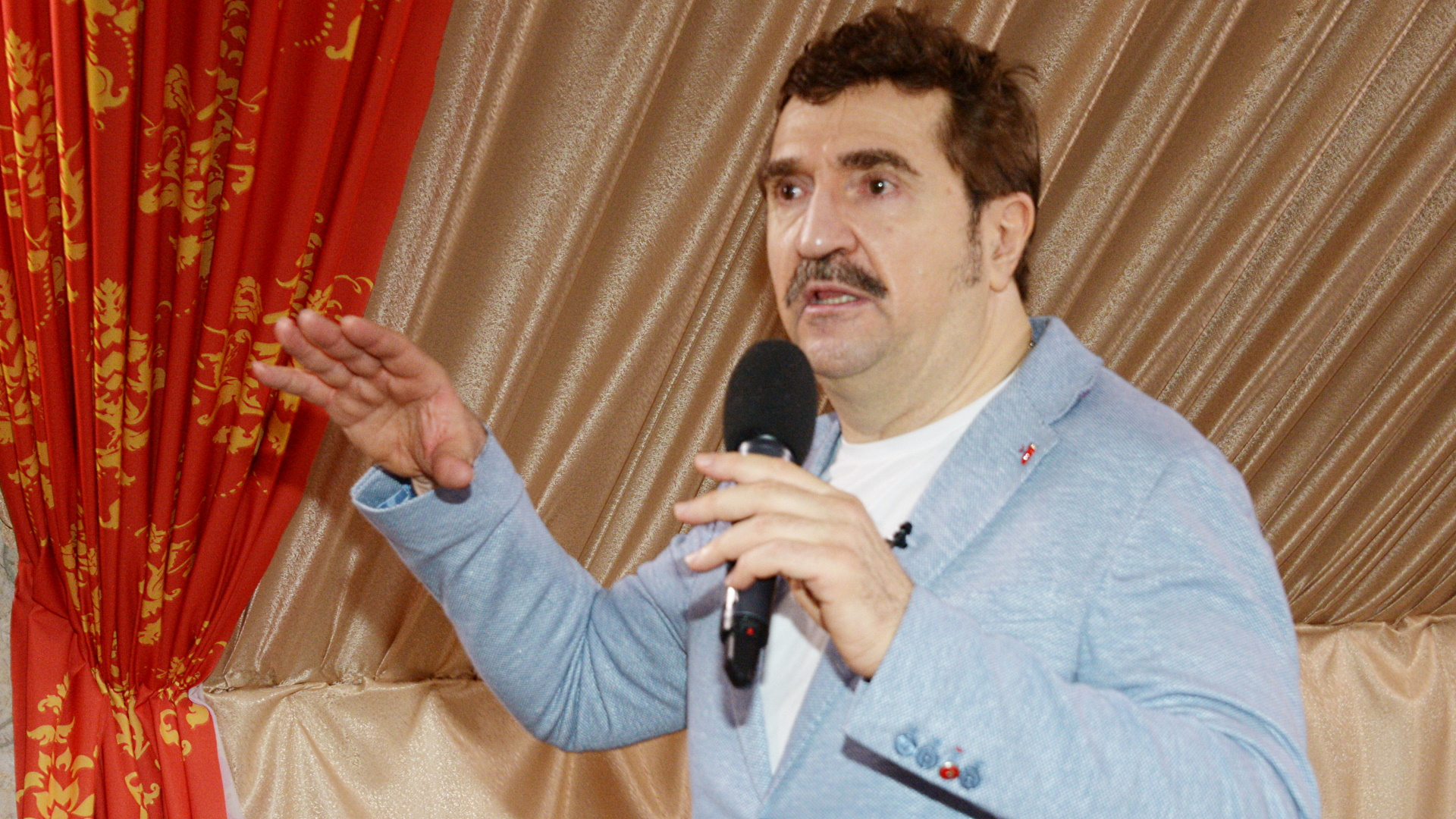 Валерий комиссаров фото
