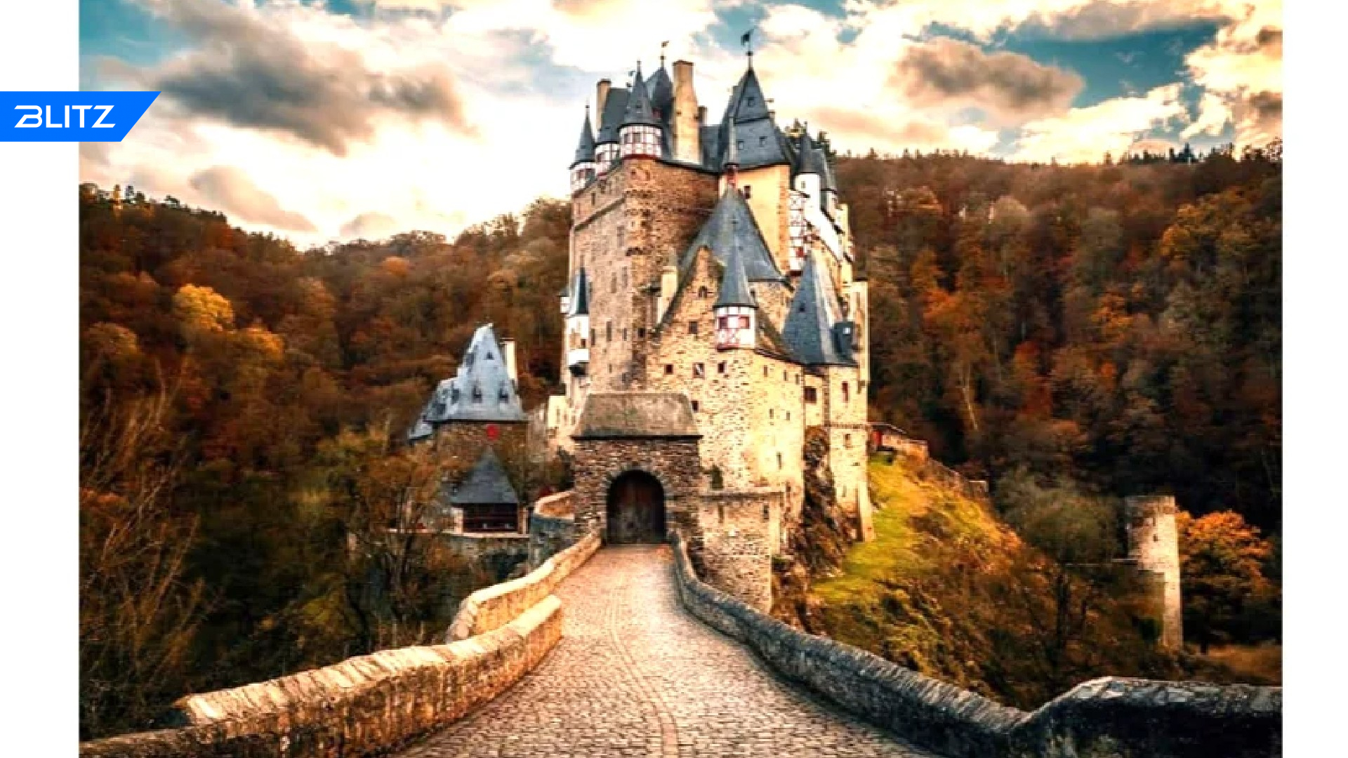 Самый хороший замок. Замок Эльц Германия. Замок Бург Эльц Германия. Замок Эльц, Виршем, Германия. Замок Eltz в Германии.