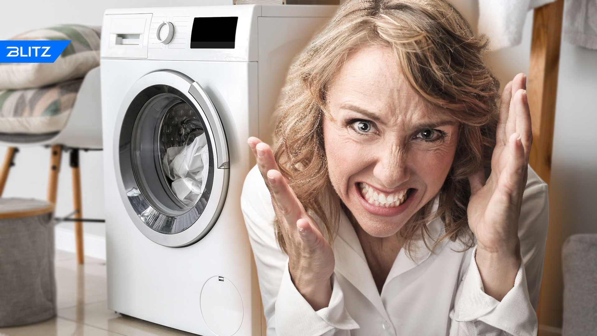 Мама застряла в раковине. Девушка у стиралки имидж. Женщина застряла в стиральной машине. Портить стиральную машину.