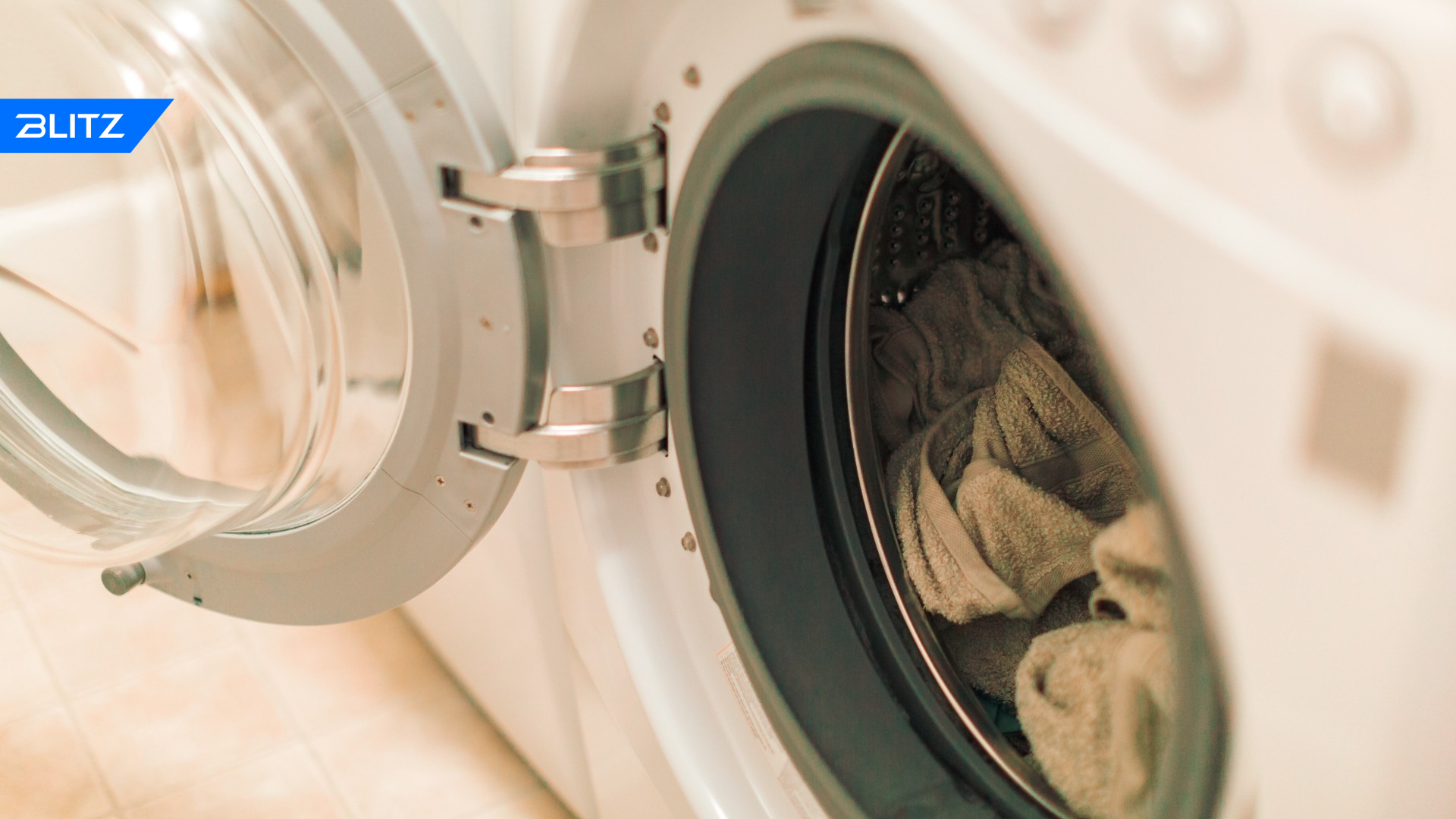 Часто причиной неприятного запаха может быть неисправная стиральная машина